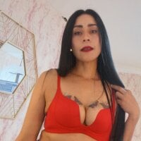 NaomyMartini webcam model