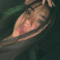 Allana_Mills' Offline Chat Room