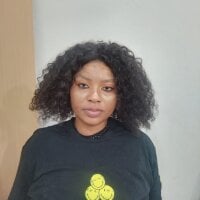 AfricanQueenxx40 webcam model