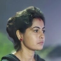 Romance-Priya webcam model