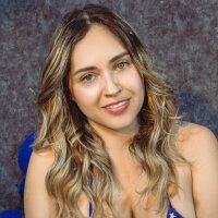 Alisonkelly fully nude on webcam for live porn video chat