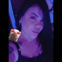 Phòng Chat Ngoại tuyến danielastone_