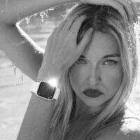 MarielaFerrer webcam model