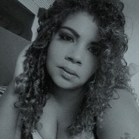 Desi-Kat webcam model