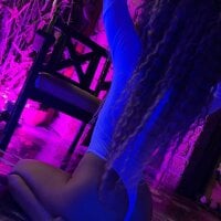 غرفة دردشة Strict_baby دون اتصال