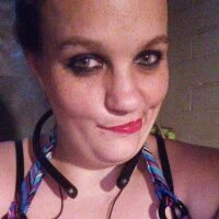 AshLynn9999's Offline Chat Room