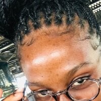 HotBrianna's Offline Chat Room