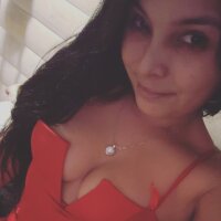 Honeysnow38 fully nude on webcam for live porn video chat