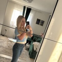 Chloe_248 webcam