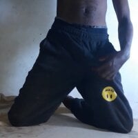SexyloverG 个人资料图片