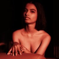 LiaOrtiz69 webcam