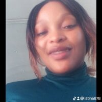 Wet_Lips_x_xLive Webcam