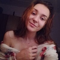 Marineeeeeee's Offline Chat Room