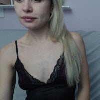 Little_Milf_5 webcam model