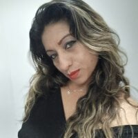 Wife_rousse webcam model