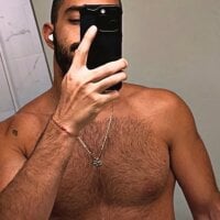 Canadianhornyslut webcam