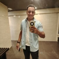 Brent_Storne Adlı Modelin Avatarı