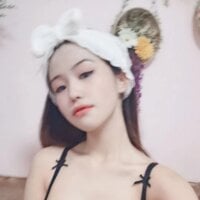 zhenzhen666 model avatar
