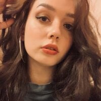 Offline chat soba modela Effie_Balconi