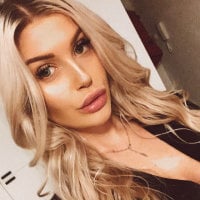 Offline chatovací místnost Deluxegirlbabe