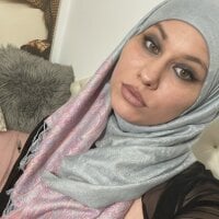 DesireeAnn's Avatar Pic