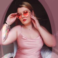 Lissa_Nya's Offline Chat Room