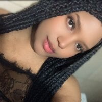 ShanayaKops webcam
