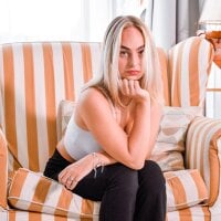 ADELE_KONECKI офлайн чат стая