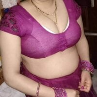 Marathimelody naked in live sex video chat