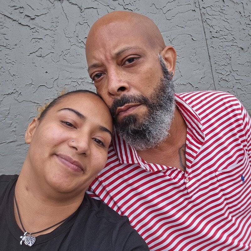 MrAndMrsCrook's Stripchat show and profile