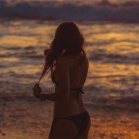 L_I_Z_A_'s Offline Chat Room