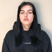 AgnesBrown Adlı Modelin Çevrimdışı Sohbet Odası