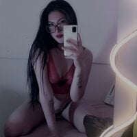 Charlottegh_ model avatar