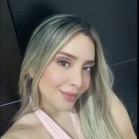 danielacams's profile image'