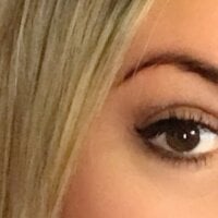 Phòng Chat Ngoại tuyến LucyLipsX