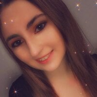 Daddyslilmommy99 Offline chatroom