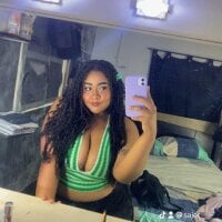 Dakota__Luxx00