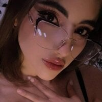 EIvinaEdgeworth webcam model