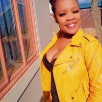 SexyPortiaxx's Offline Chat Room