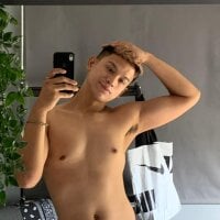 ZaitheScorpios99 webcam
