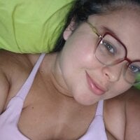 luna_sweet16 webcam model