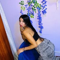 xamara_duarte's Offline Chat Room