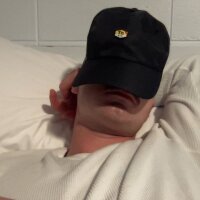 Simp4mistress' Offline Chat Room