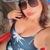 Sasha2210 webcam model