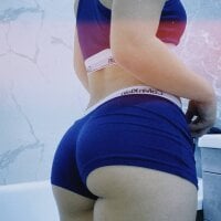 mianelaa's Avatar Pic