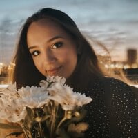 DonnaWillson model avatar