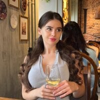 Olivia_Farrell