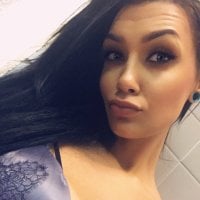 Alex_kisses' Offline Chat Room