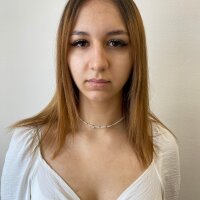 LeonaDavidson অফলাইন চ্যাট রুম