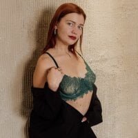 BattyBaker webcam model